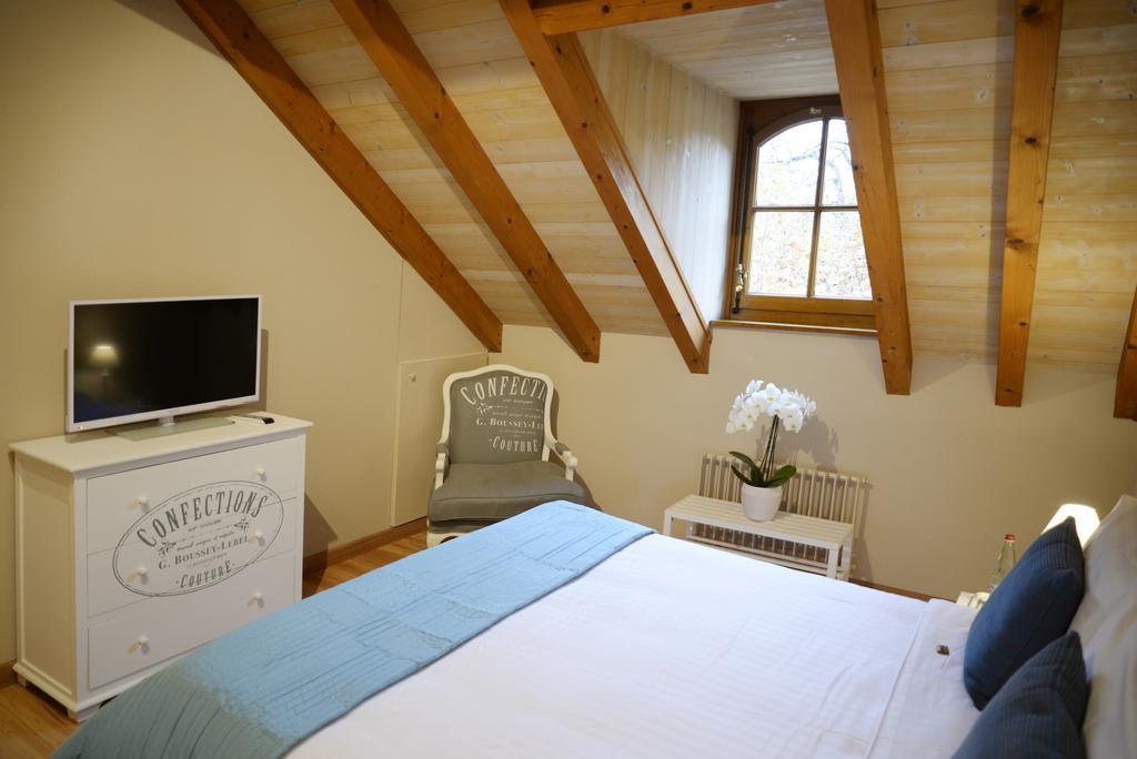Auberge Communale De Carouge Buitenkant foto