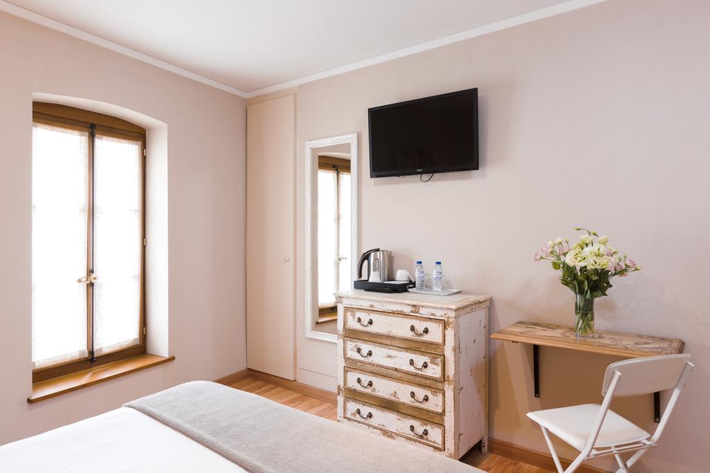 Auberge Communale De Carouge Buitenkant foto
