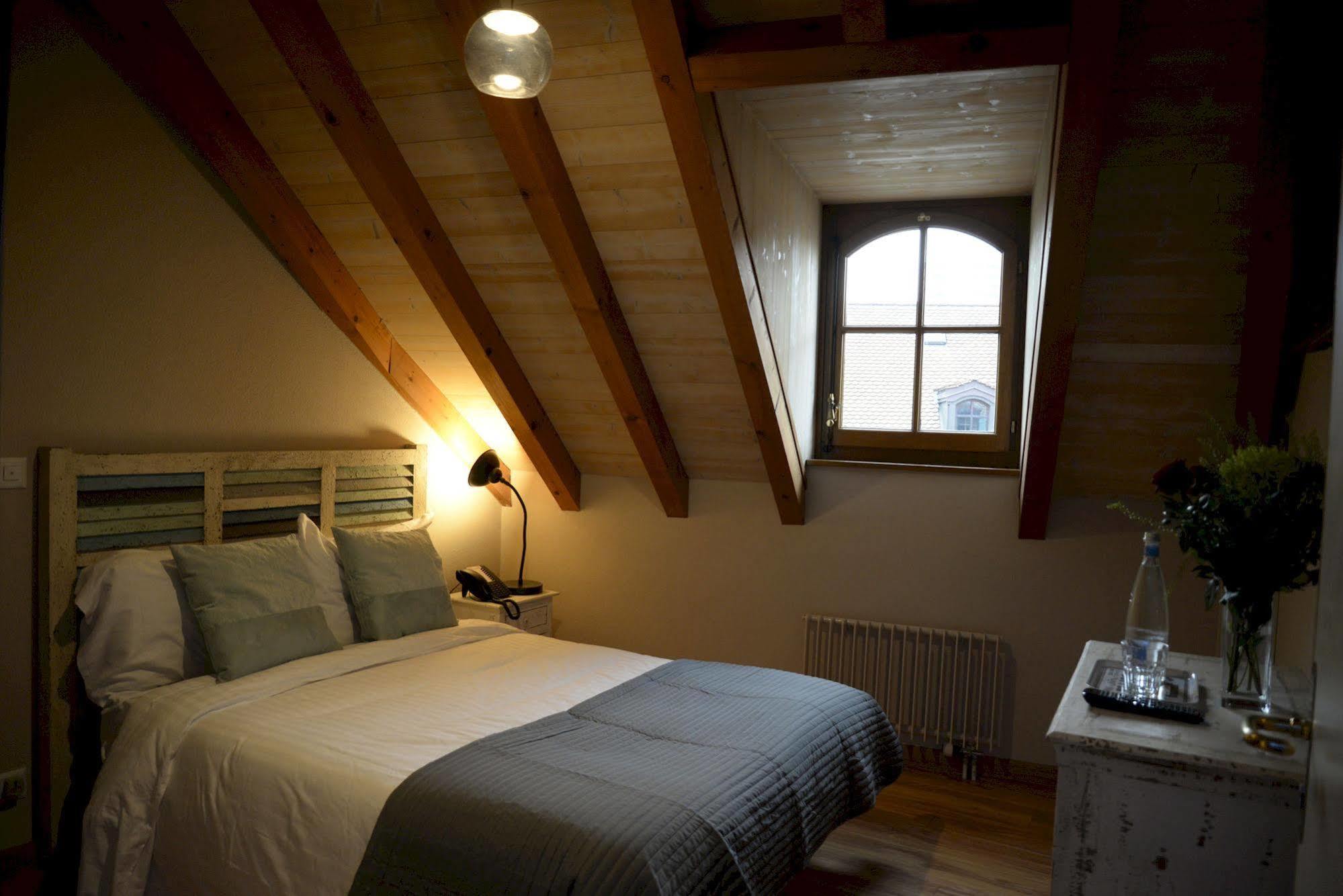 Auberge Communale De Carouge Buitenkant foto